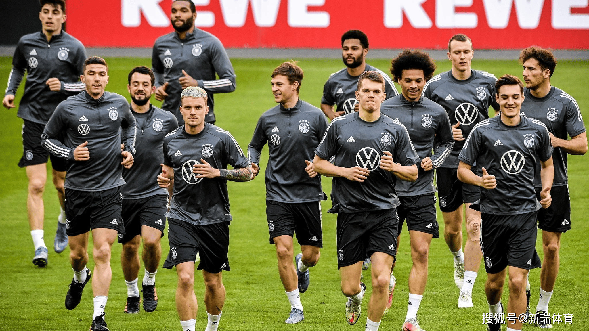 九游娱乐官方-包含欧国联赛强队遭遇劲敌，胜负令人期待的词条