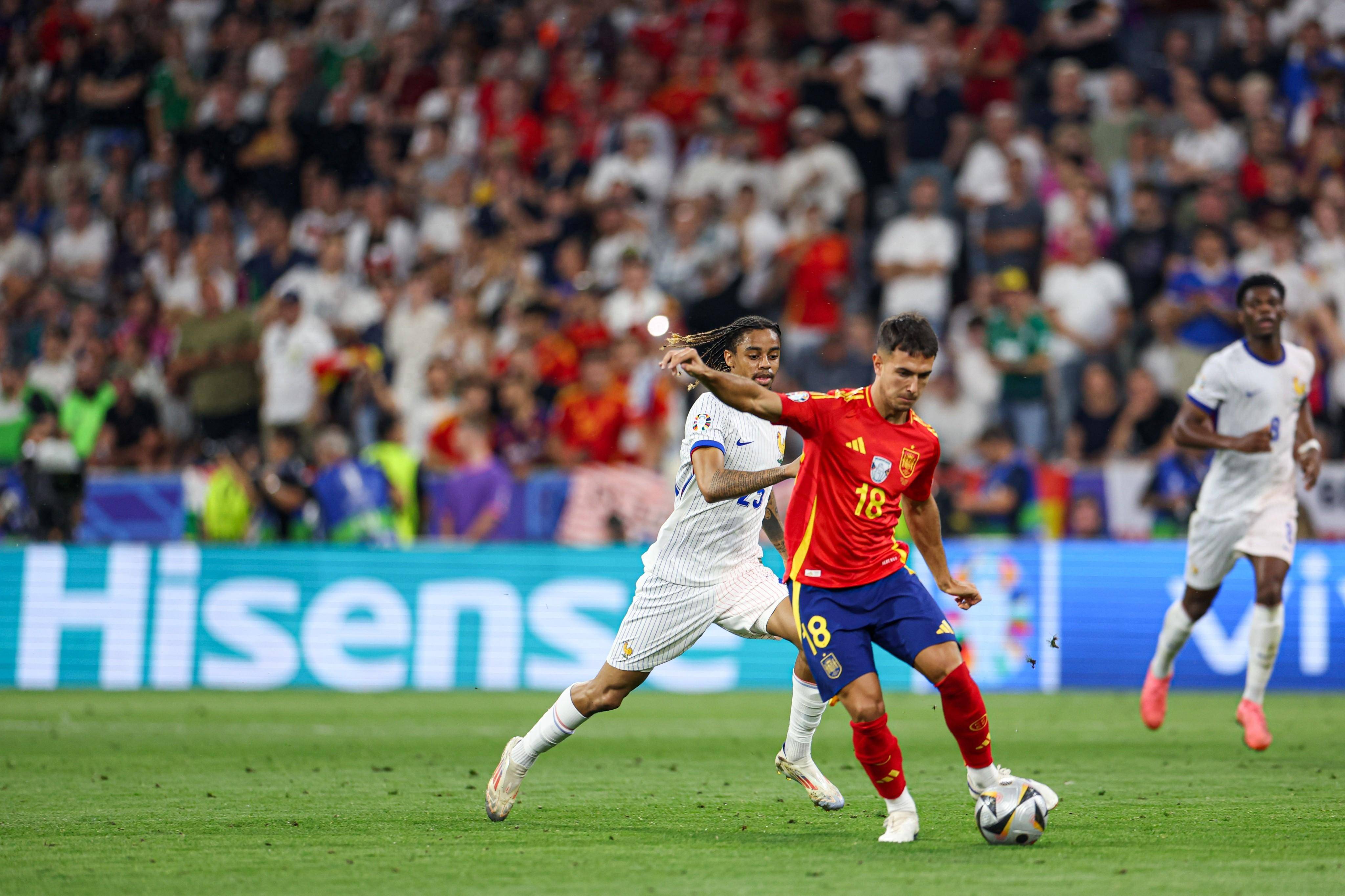 九游娱乐app下载-关于欧洲杯预选赛中的精彩时刻：全场观众欢腾不已的信息