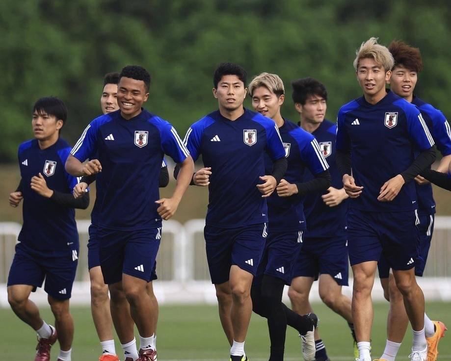 亚眠前锋进攻效率不高,需加强射门练习的简单介绍 亚眠前锋进攻效率不高,需加强射门练习的简单介绍