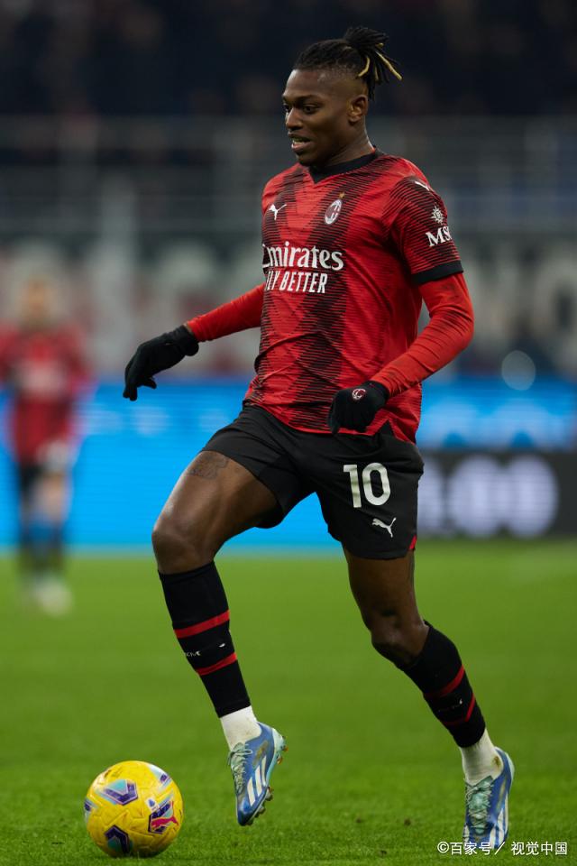 包含卡利亚里主场战平，保持不败有所进步的词条