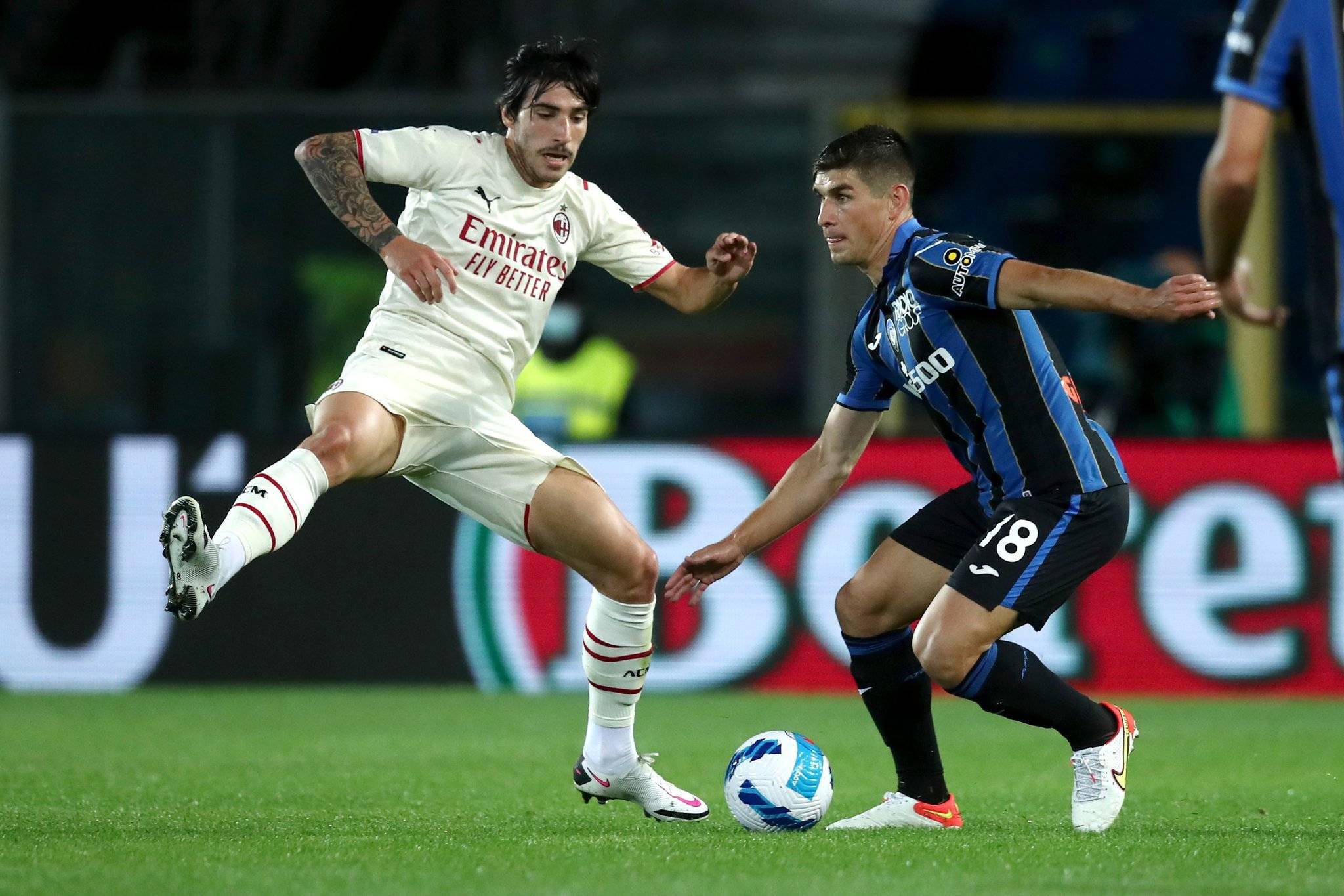 九游娱乐-梦幻进球助球队夺冠，气势如虹登顶积分榜的简单介绍