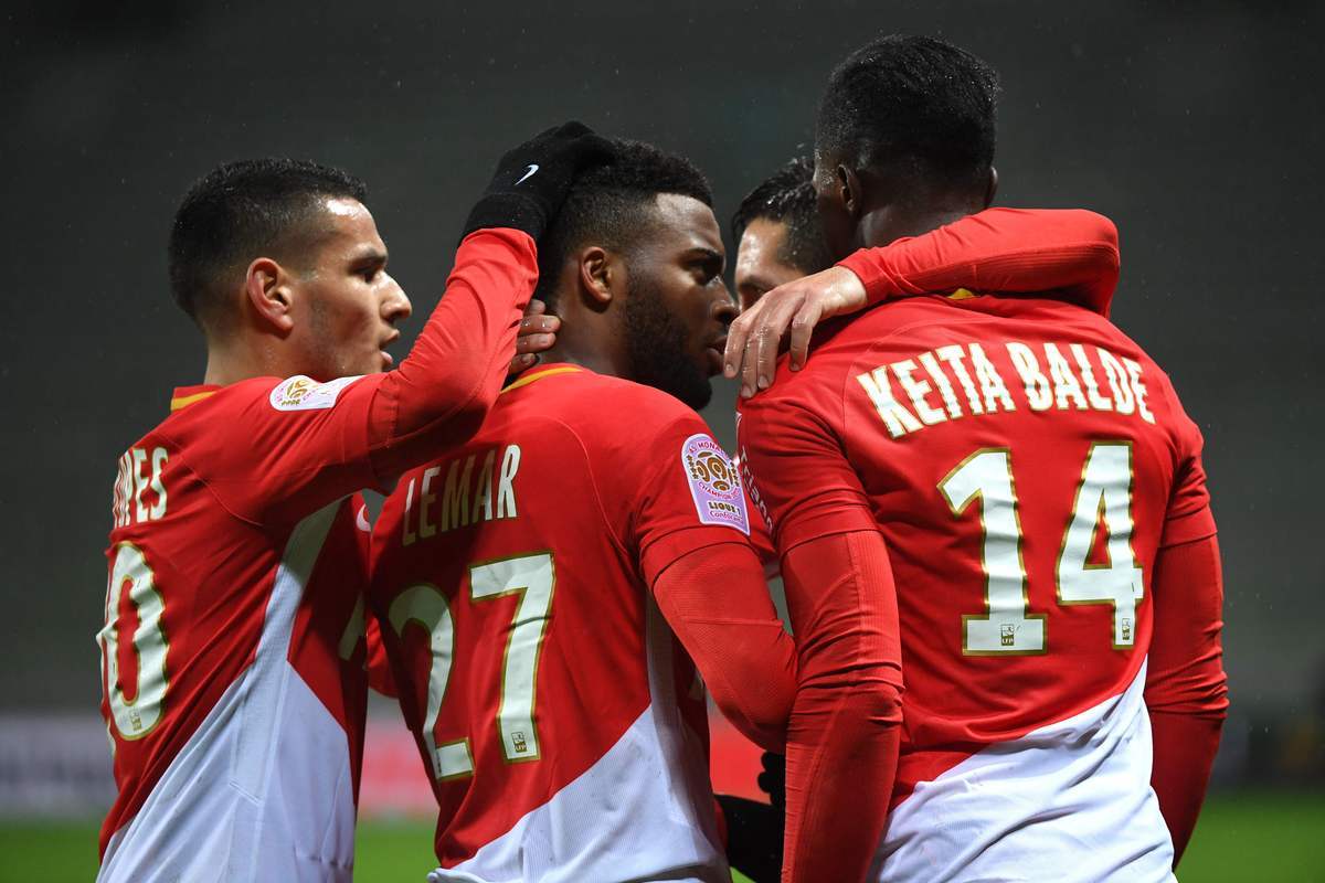 效力摩纳哥球员获得国家队首秀，成为焦点