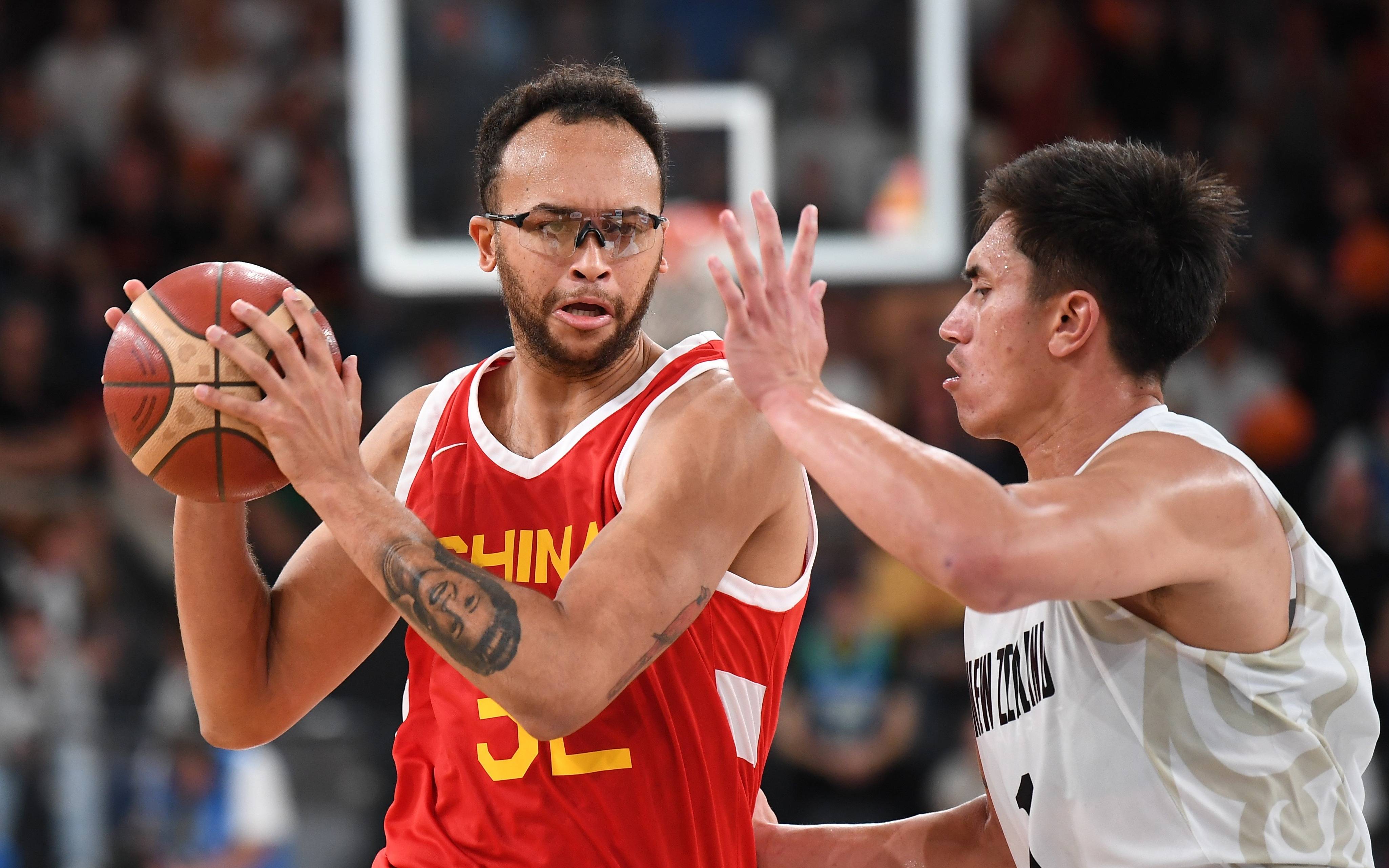 九游娱乐网页-NBA球队调整阵容，追逐更好成绩