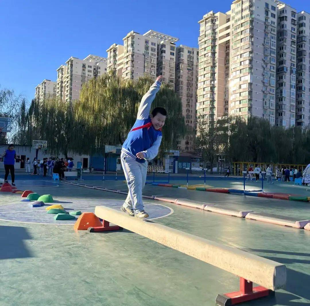 九游娱乐app下载-力争上游，突破自我挑战体育极限的简单介绍