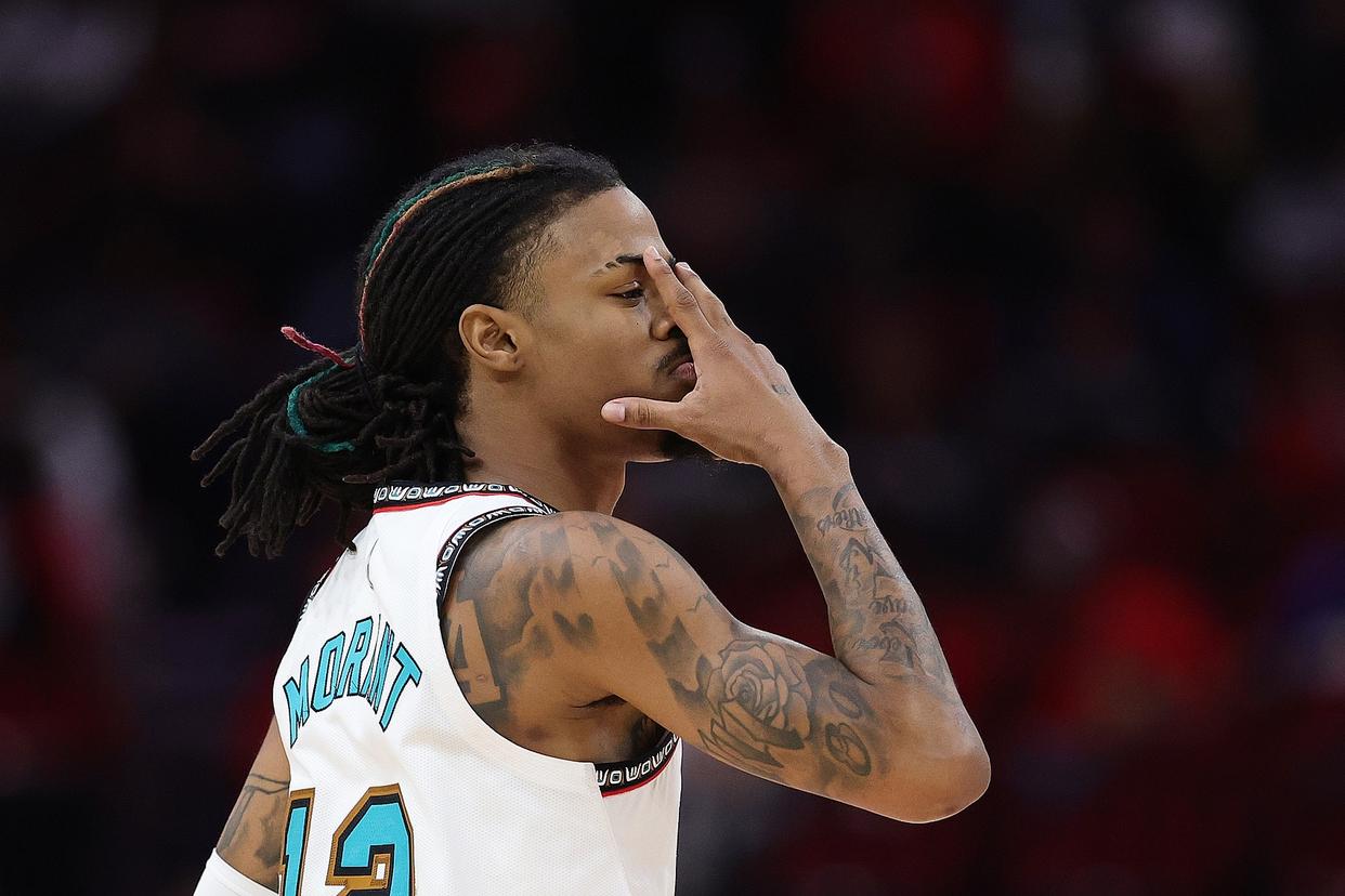 关于灰熊逆转太阳：史密斯爆发砍下分实现巨大反击的信息