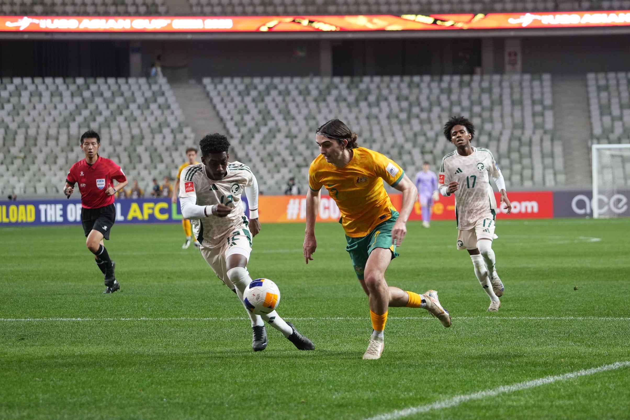 澳大利亚男子游泳选手再次问鼎，实力无悬念