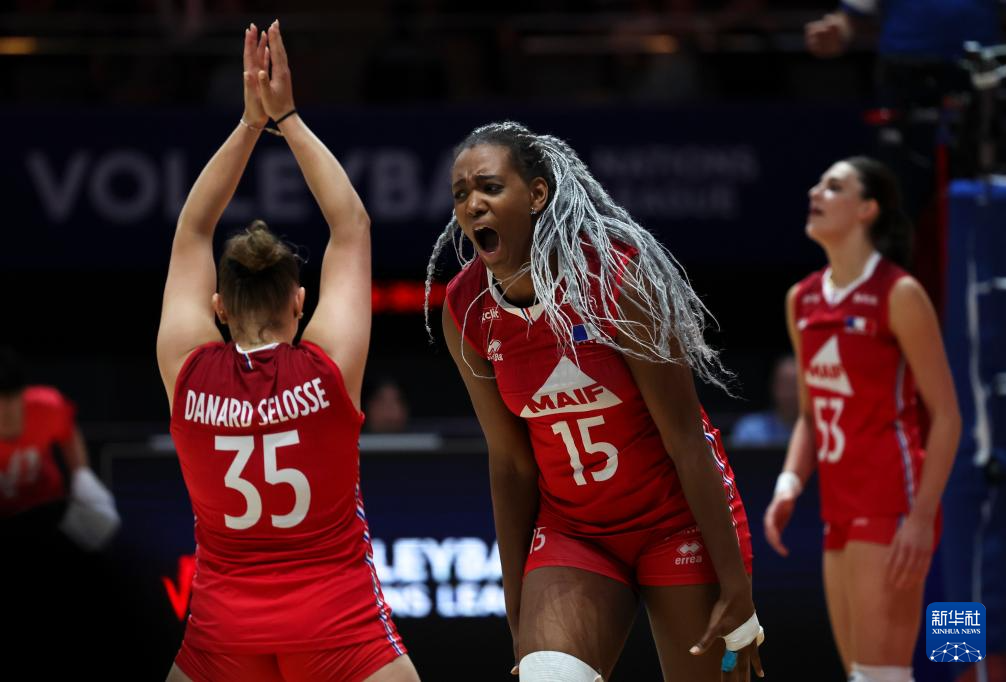 比利时队大获全胜,晋级欧锦赛八强比赛 比利时队大获全胜,晋级欧锦赛八强比赛