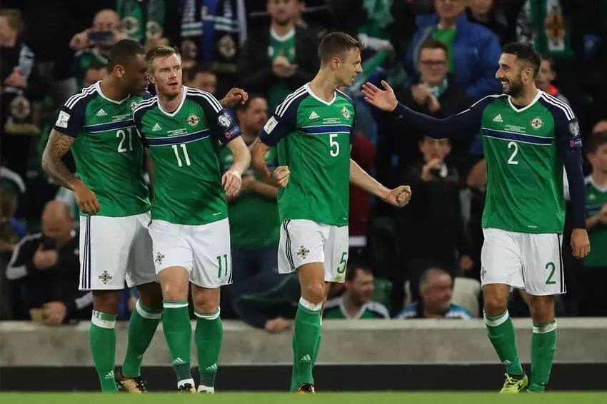 荷兰队核心状态回升,备战北爱尔兰关键战 荷兰队核心状态回升,备战北爱尔兰关键战