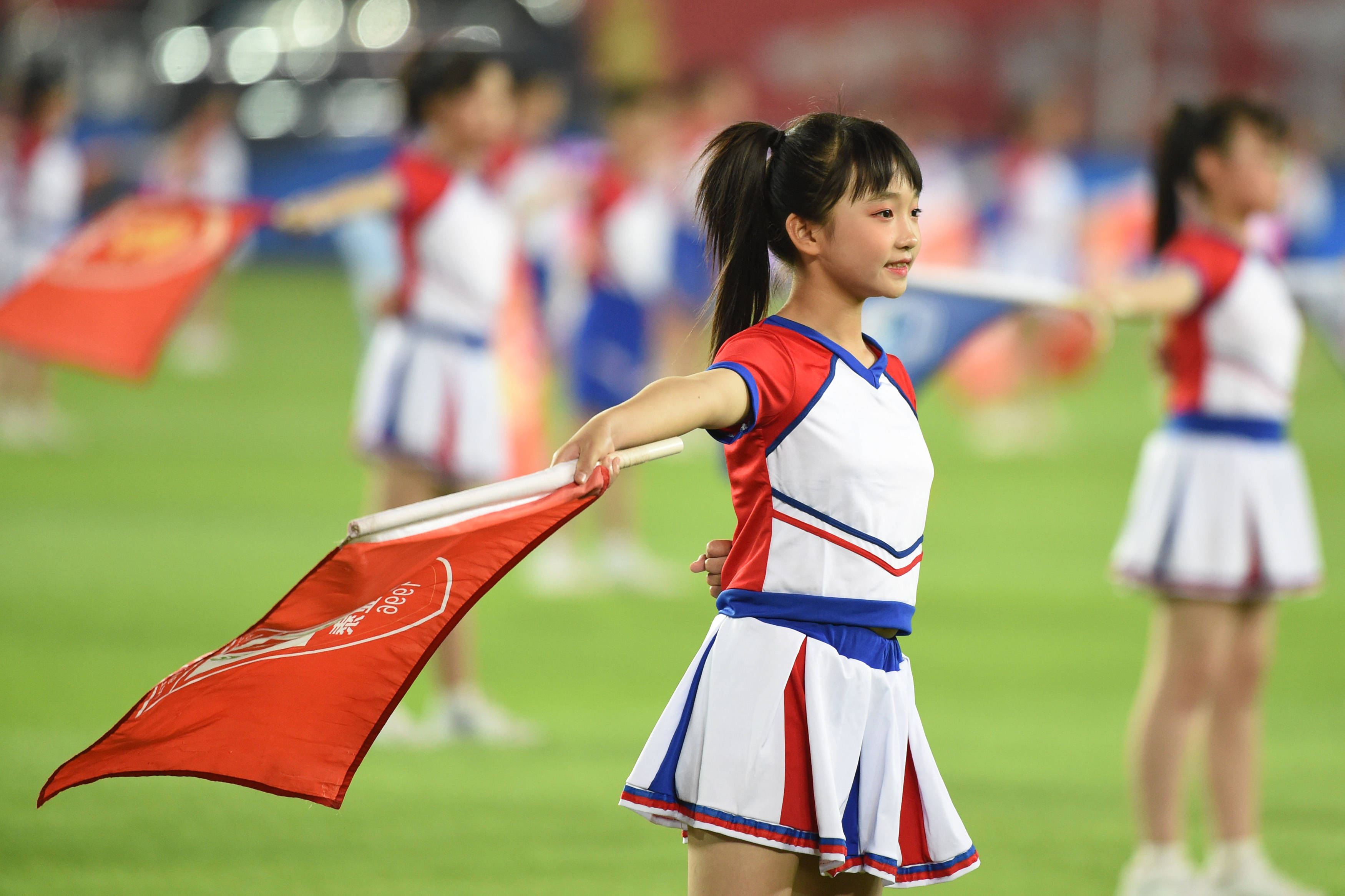 九游娱乐入口-足球场上的风云变幻，中超联赛开幕在即的简单介绍