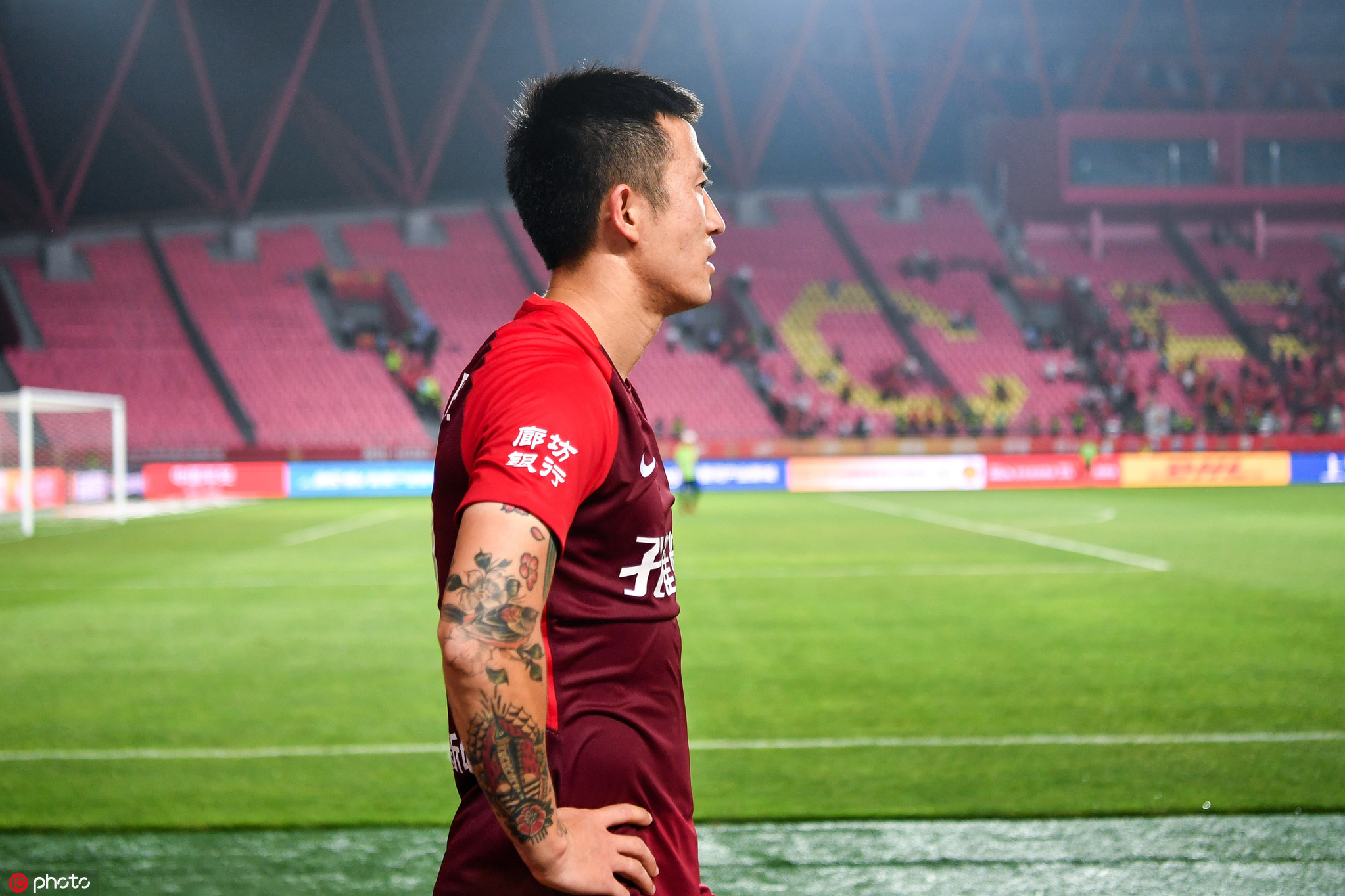 九游体育直播-关于苏宁主场憾平华夏幸福，遭遇阻碍艰难获胜的信息