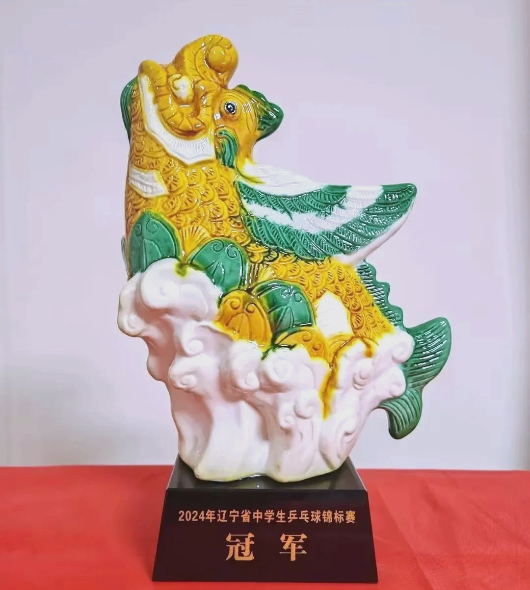 九游体育平台-华夏幸福队员表现出色，为球队荣誉而战