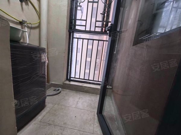 深圳佳兆业壮志已成，稳步前行的简单介绍