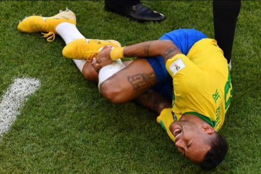 九游app下载-阿根廷巨星内马尔受伤，将缺席多场比赛