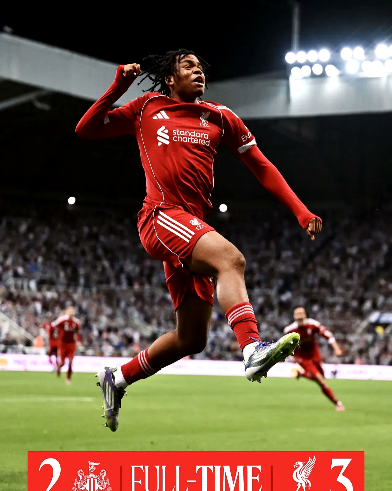 利物浦客场大胜埃弗顿,卫冕冠军领跑 利物浦客场大胜埃弗顿,卫冕冠军领跑