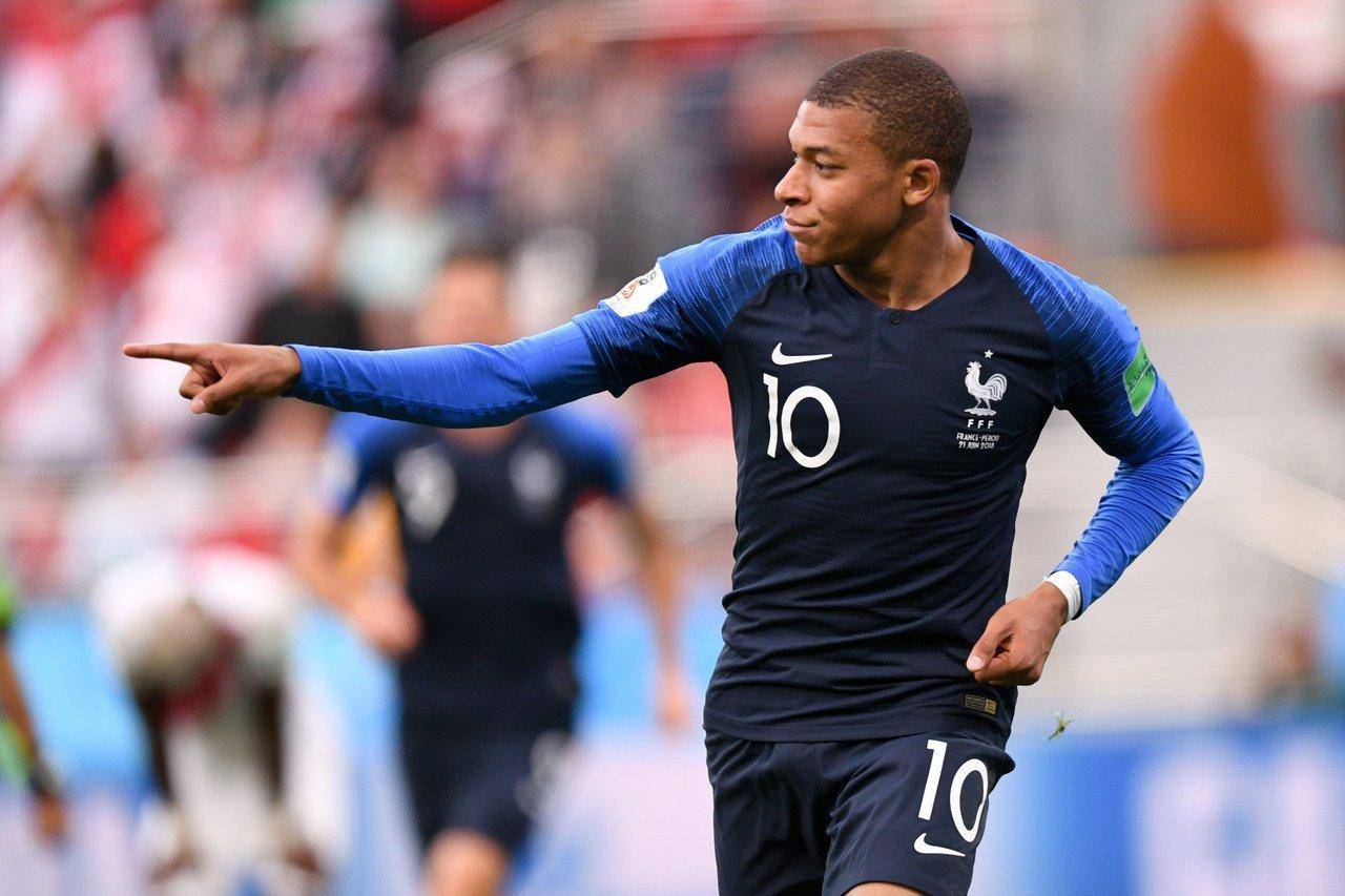 九游体育APP下载-法国队力克英格兰队，奥恰洛夫高光表现的简单介绍